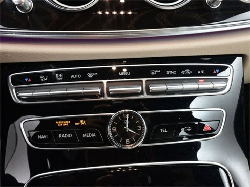 Certified 2018 Mercedes-Benz E 300 image 9