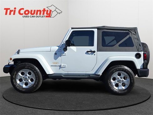 Used 2014 Jeep Wrangler Sahara w/ Connectivity Group image 4