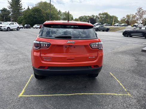 Used 2018 Jeep Compass Sport w/ Tech Group image 4