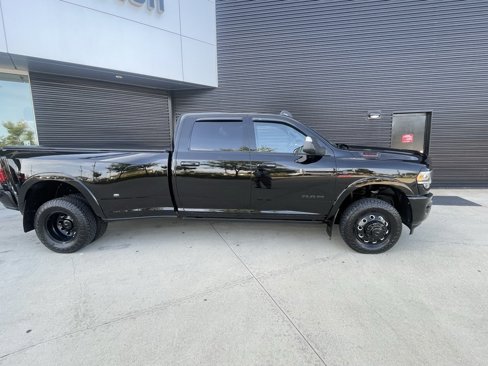 Used 2020 RAM 3500 Laramie image 10