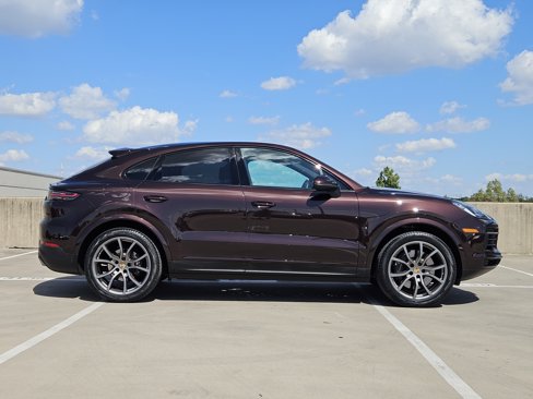 Certified 2021 Porsche Cayenne Coupe image 9