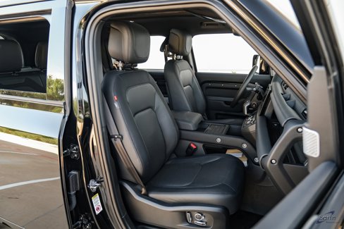 Used 2024 Land Rover Defender 130 Outbound image 37