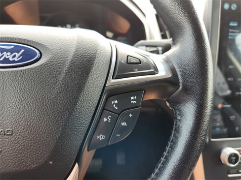 Used 2023 Ford Edge SEL image 25
