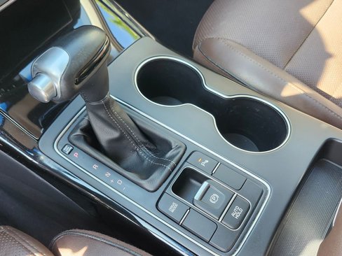 Used 2019 Kia Sorento SX image 28