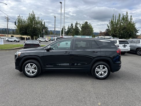 Certified 2024 GMC Terrain SLE image 2