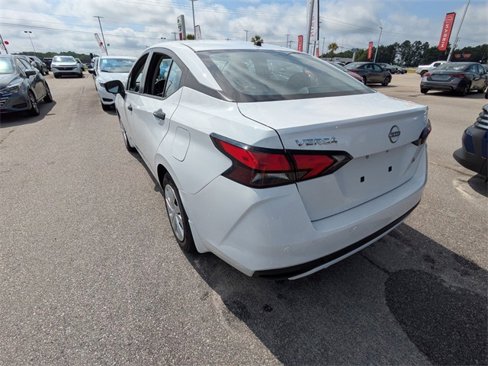 New 2025 Nissan Versa S image 5