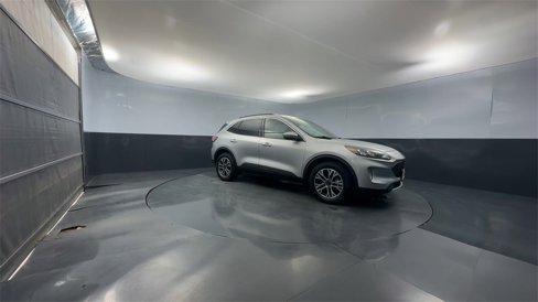 Used 2020 Ford Escape SEL image 7