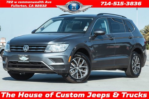 Used 2019 Volkswagen Tiguan SE w/ Panoramic Sunroof Package image 1