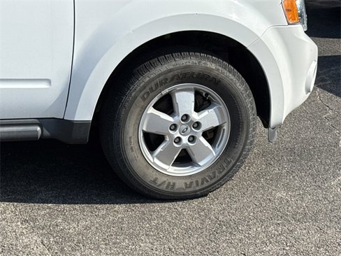 Used 2011 Ford Escape XLT image 22