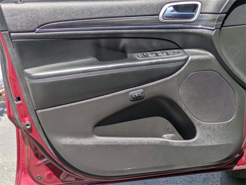 Certified 2019 Jeep Grand Cherokee Limited image 11