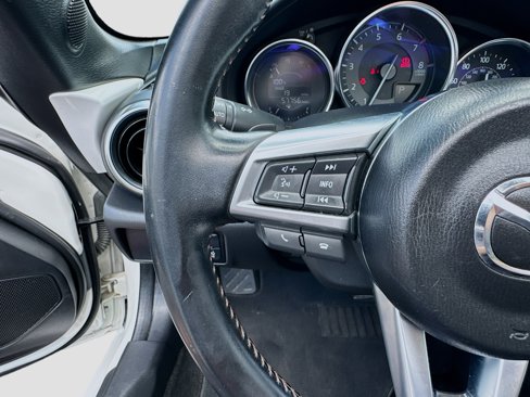 Used 2016 MAZDA MX-5 Miata Grand Touring image 38