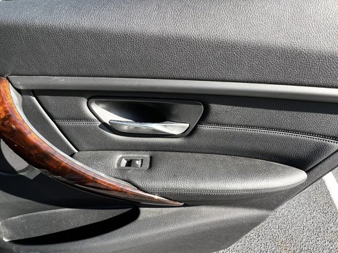 Used 2013 BMW 328i xDrive Sedan image 36
