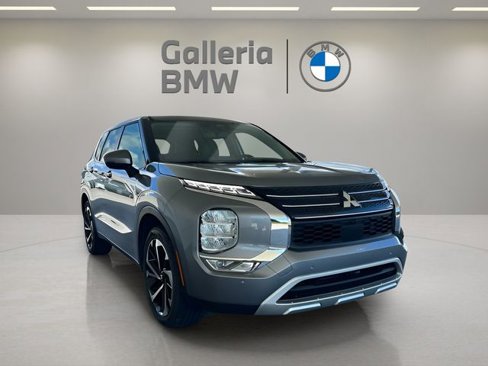 Used 2024 Mitsubishi Outlander SE image 4