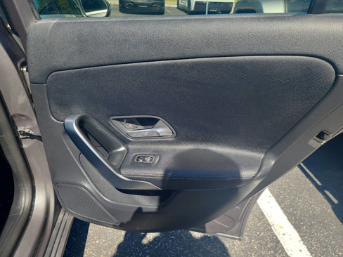 Used 2020 Mercedes-Benz A 220 image 32