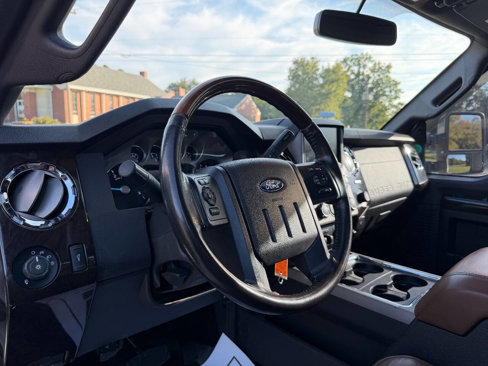 Used 2016 Ford F350 Platinum w/ FX4 Off-Road Package image 14