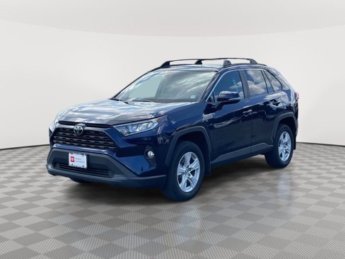 Certified 2020 Toyota RAV4 XLE image 3
