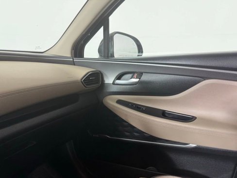 Used 2020 Hyundai Santa Fe SEL w/ Convenience Package image 25