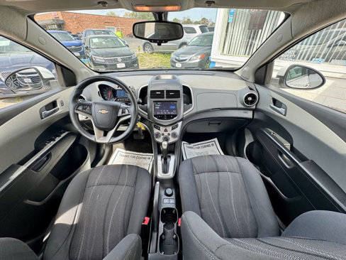 Used 2016 Chevrolet Sonic LT image 14