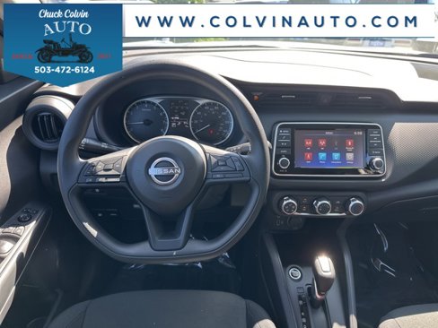 New 2025 Nissan Kicks Play S image 14