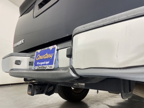 Used 2017 Nissan Frontier SV image 12