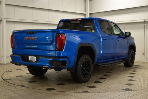 Used 2023 GMC Sierra 1500 AT4 w/ Technology Package image 7