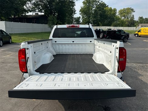Used 2016 Chevrolet Colorado W/T w/ WT Convenience Package image 9