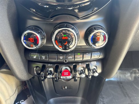 Used 2020 MINI Cooper S w/ Signature Upholstery Package image 18
