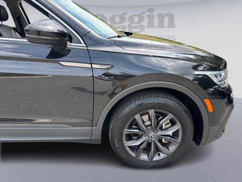 Used 2022 Volkswagen Tiguan SE image 8