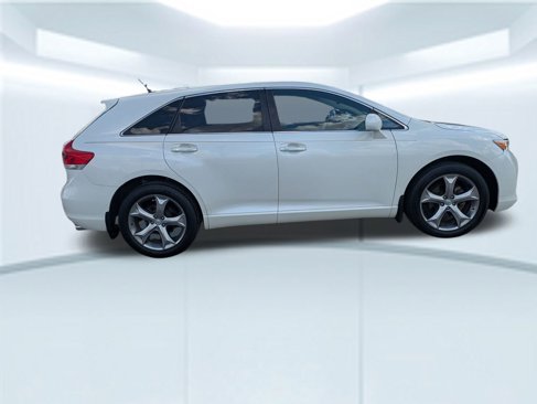 Used 2011 Toyota Venza image 7