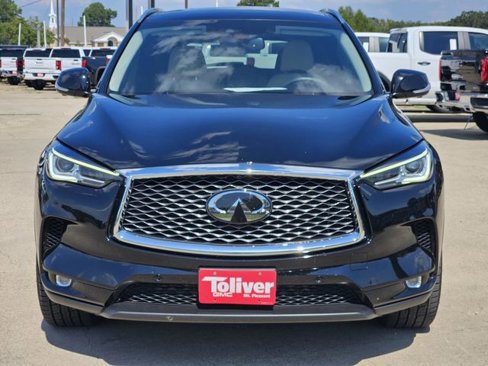 Used 2022 INFINITI QX50 Essential image 3