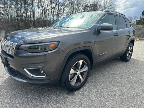 Used 2019 Jeep Cherokee Limited w/ Luxury Group image 1