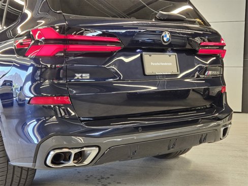 Used 2025 BMW X5 M60i image 8