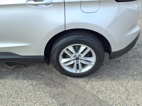 Used 2017 Ford Edge SEL w/ Equipment Group 201A image 21