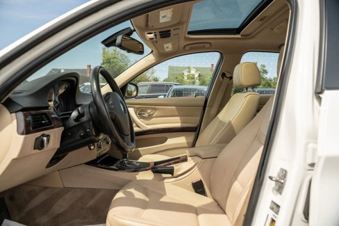 Used 2011 BMW 328i xDrive Sedan image 7