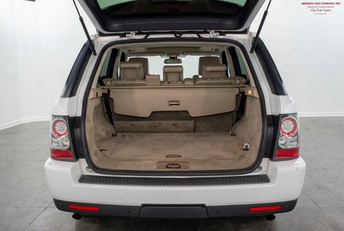 Used 2011 Land Rover Range Rover Sport HSE image 15