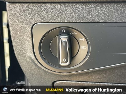 Certified 2022 Volkswagen Tiguan SE w/ Panoramic Sunroof Package image 16