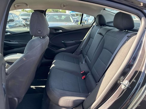 Used 2017 Chevrolet Cruze LT w/ Convenience Package image 8