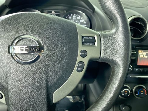 Used 2012 Nissan Rogue SV image 12