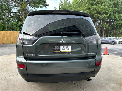 Used 2009 Mitsubishi Outlander SE image 7