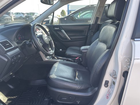 Used 2016 Subaru Forester 2.0XT Touring w/ Eyesight & Navigation System image 17
