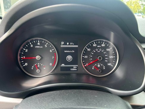 Used 2023 Kia Rio S w/ Technology Package image 4