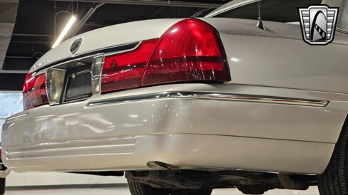 Used 2005 Mercury Grand Marquis GS image 14
