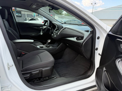 Used 2024 Chevrolet Malibu RS image 10