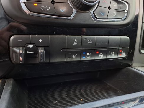 Used 2014 RAM 1500 Sport w/ Sport Premium Group image 15