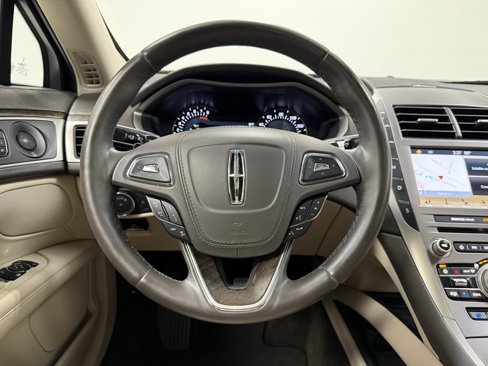 Used 2019 Lincoln MKZ Reserve image 24