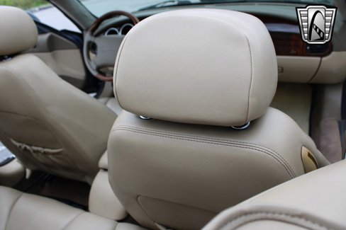Used 2003 Jaguar XK8 Convertible image 12