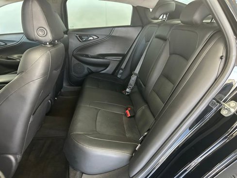 Used 2018 Chevrolet Malibu Premier w/ Driver Confidence Package image 27
