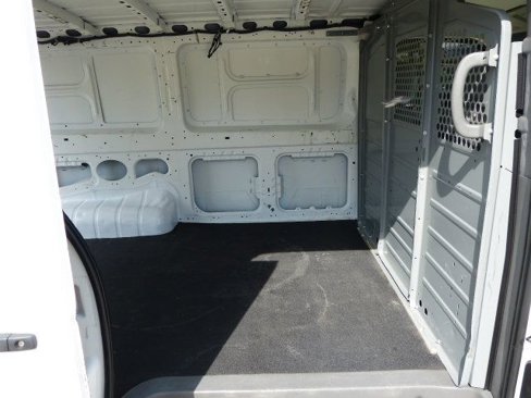 Used 2017 Nissan NV 1500 S image 19