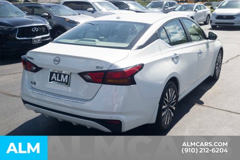 Used 2023 Nissan Altima 2.5 SV image 6