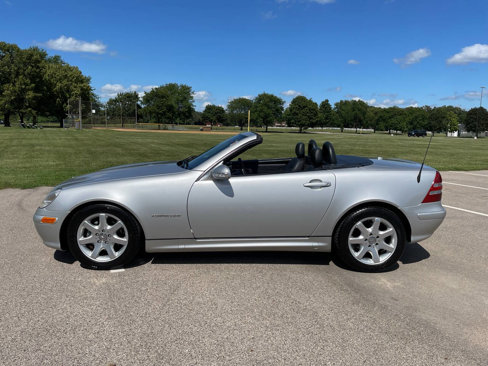 Used 2003 Mercedes-Benz SLK 230 image 2